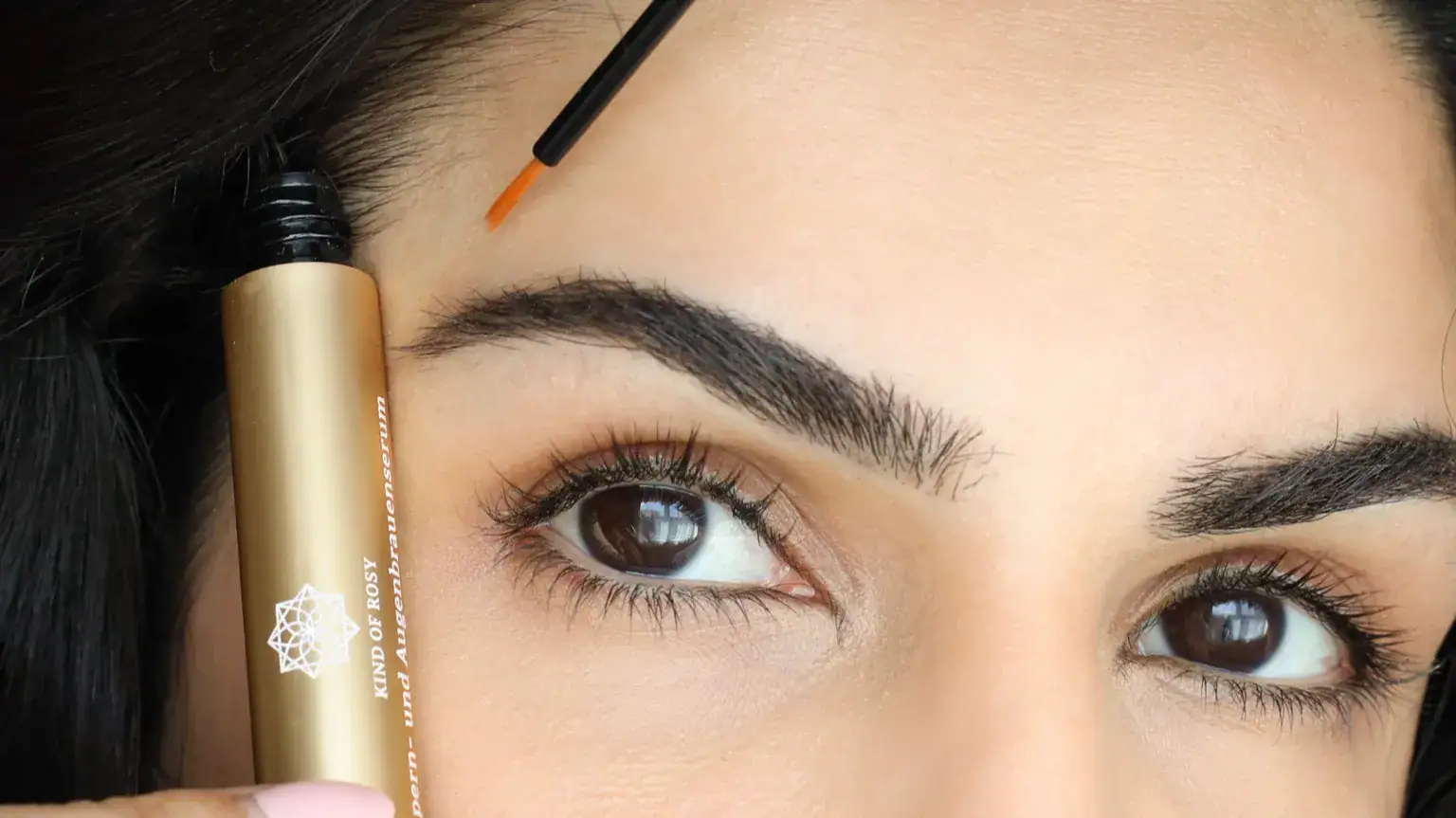 Wimpern- & Augenbrauenserum